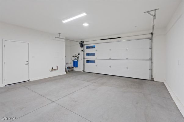 Garage, Interior, Recessed Lighting