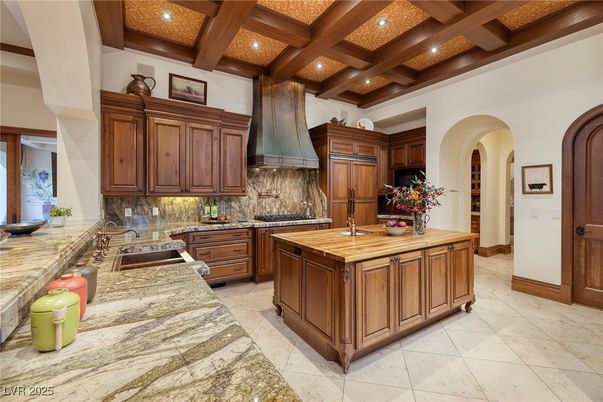 Interior, Kitchen, Recessed Lighting, Stainless Steel Appliances, Wooden Beams, Wooden Ceilings