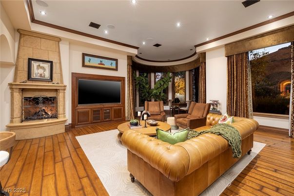 Fireplace, Interior, Living room, Recessed Lighting, Wood Texture Flooring
