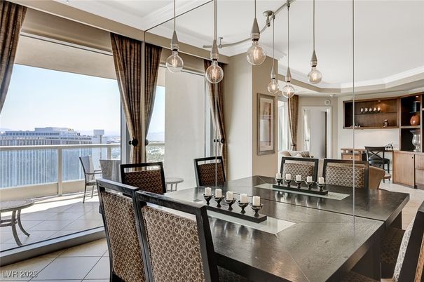 Dining room, Interior, Pendant Lights, Water