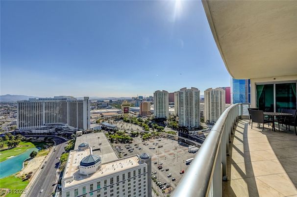 Exterior, Other, Skyline