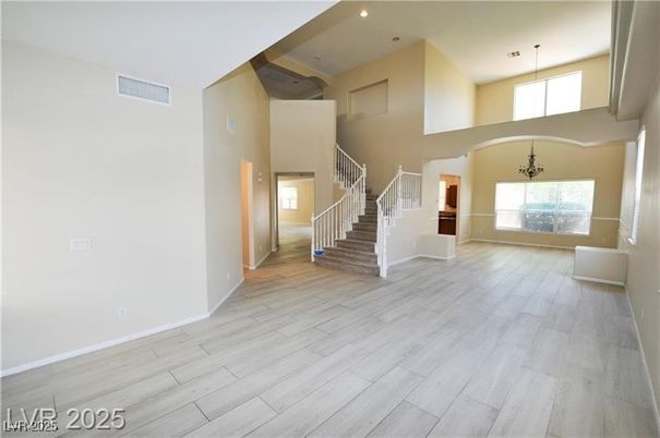 Interior, Pendant Lights, Recessed Lighting, Wood Texture Flooring