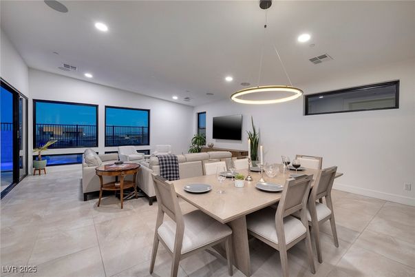 Dining room, Interior, Living room, Pendant Lights, Recessed Lighting