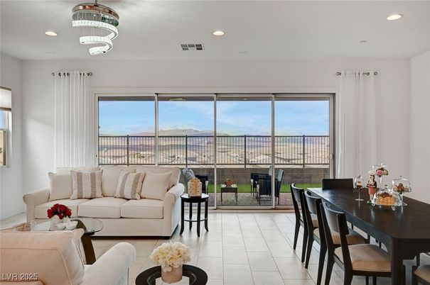 Dining room, Interior, Living room, Pendant Lights, Recessed Lighting