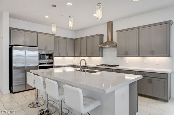 Interior, Kitchen, Pendant Lights, Recessed Lighting, Stainless Steel Appliances