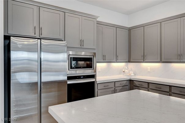 Interior, Kitchen, Stainless Steel Appliances
