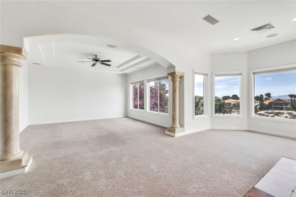 Empty room, Interior, Recessed Lighting