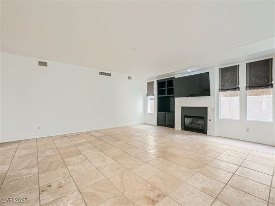 Empty room, Fireplace, Interior
