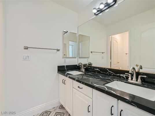 Bathroom, Dual Sink Vanities, Interior