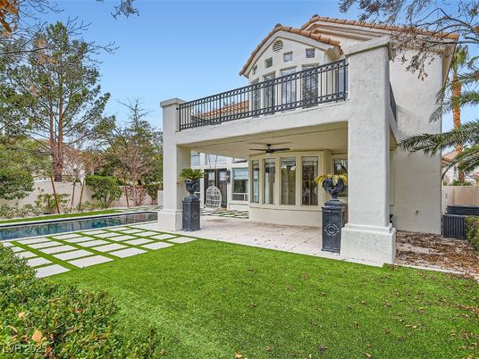 Backyard, Exterior, Pool