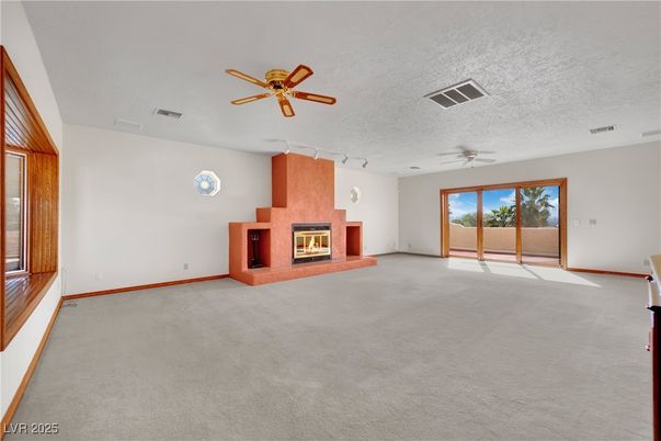 Empty room, Fireplace, Interior