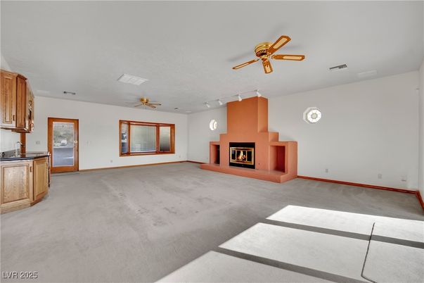Empty room, Fireplace, Interior