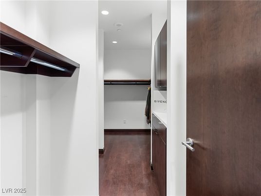 Interior, Recessed Lighting, Walk-in Closets