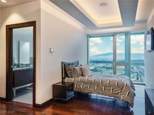 Bedroom, Interior, Recessed Lighting, Water, Wood Texture Flooring