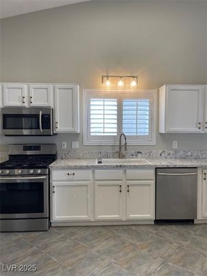 Interior, Kitchen, Stainless Steel Appliances
