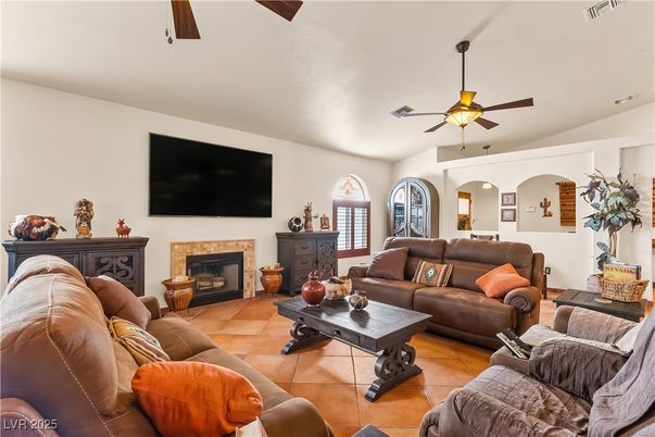 Fireplace, Interior, Living room