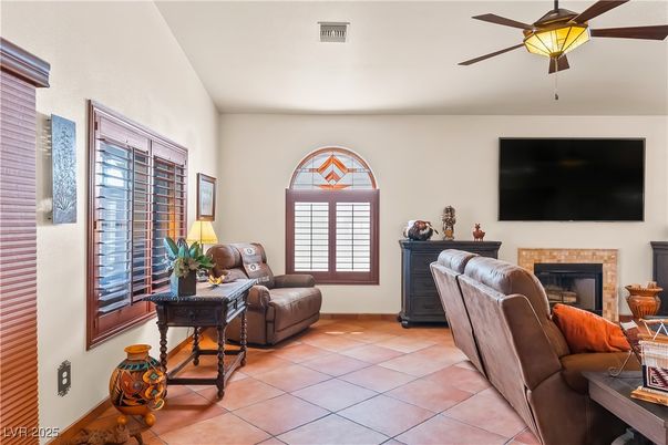Fireplace, Interior, Living room