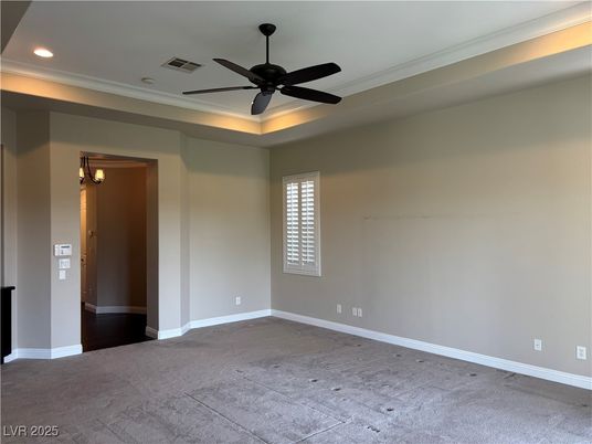 Empty room, Interior, Recessed Lighting