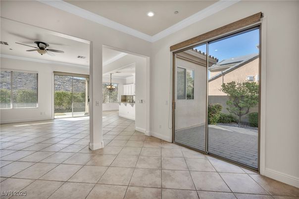 Chandelier, Empty room, Interior, Recessed Lighting