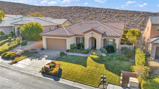 Attached, Backyard, Exterior, Facade, Mediterranean