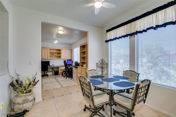 Dining room, Interior