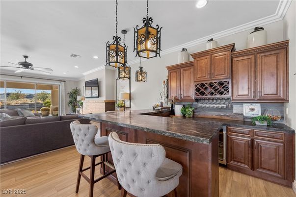 Interior, Kitchen, Living room, Pendant Lights, Recessed Lighting, Wood Texture Flooring