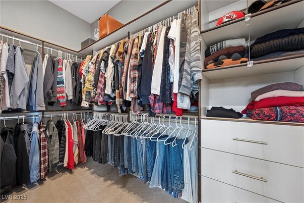 Interior, Walk-in Closets
