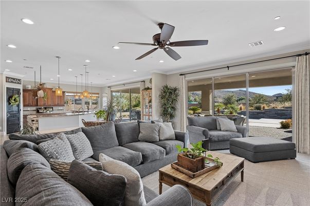 Dining room, Interior, Kitchen, Living room, Pendant Lights, Recessed Lighting, Stainless Steel Appliances