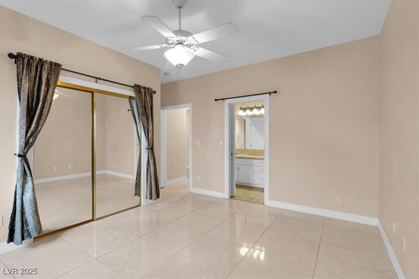 Bathroom, Empty room, Interior
