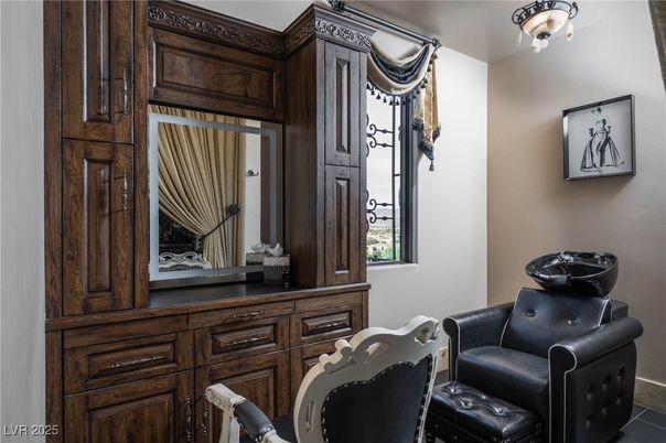 Home Theatre Room, Interior