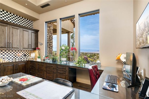 Home Office, Interior, Recessed Lighting, Water