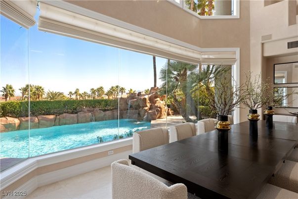 Dining room, Interior, Pool, Sun Room