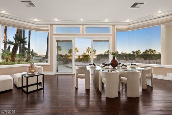 Dining room, Interior, Recessed Lighting, Wood Texture Flooring