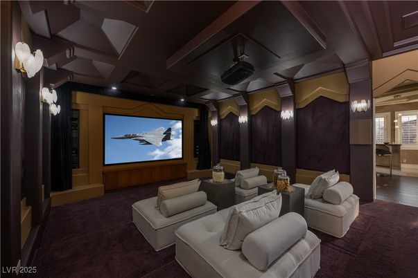 Interior, Projection Screen, Recessed Lighting, Theatre Room