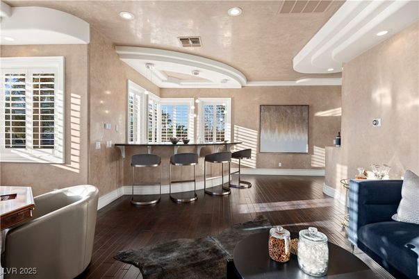 Interior, Recessed Lighting, Wood Texture Flooring