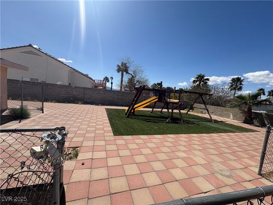 Backyard, Exterior, Playground