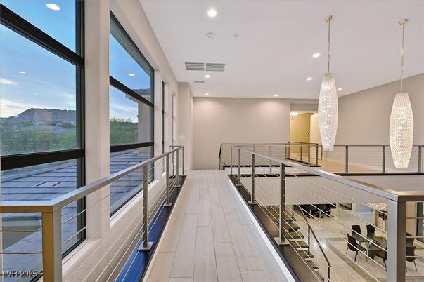 Interior, Pendant Lights, Recessed Lighting, Wood Texture Flooring