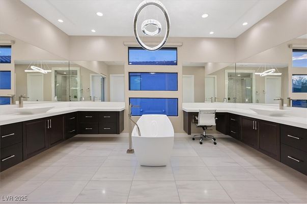 Bathroom, Dual Sink Vanities, Free Standing Baths, Interior, Recessed Lighting