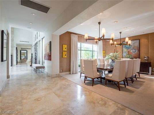 Dining room, Interior, Pendant Lights, Recessed Lighting
