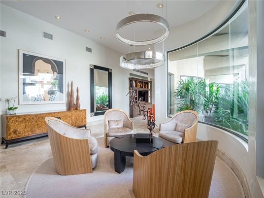 Interior, Living room, Pendant Lights, Recessed Lighting
