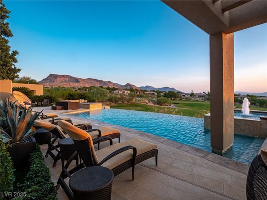 Exterior, Pool, Other