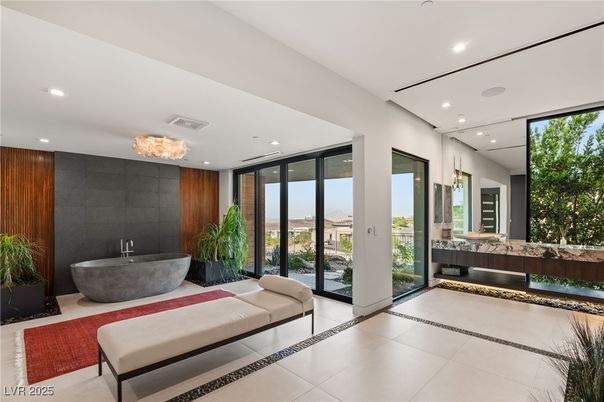 Bathroom, Free Standing Baths, Interior, Recessed Lighting