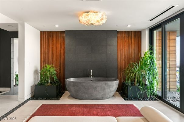 Bathroom, Free Standing Baths, Interior, Recessed Lighting