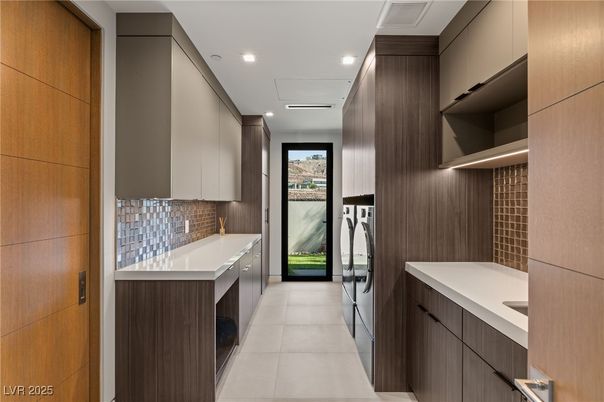 Interior, Kitchen, Recessed Lighting