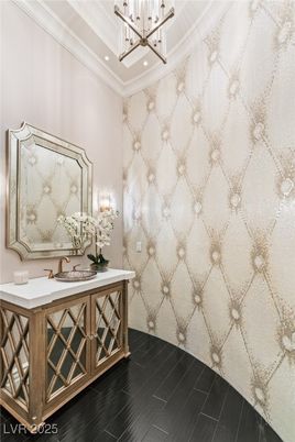 Bathroom, Interior, Pendant Lights, Recessed Lighting, Wood Texture Flooring