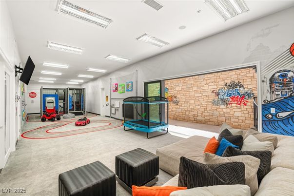 Interior, Living room, Stone Walls