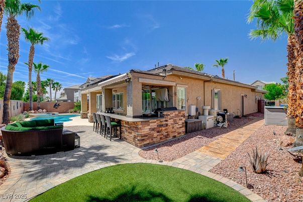 Backyard, Exterior, Pool