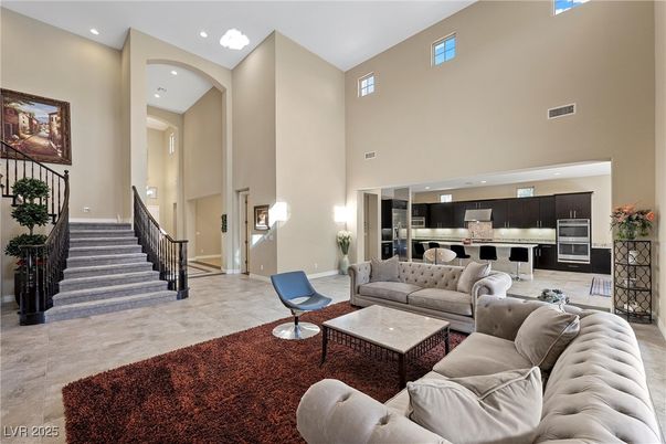Interior, Kitchen, Living room, Recessed Lighting, Stainless Steel Appliances