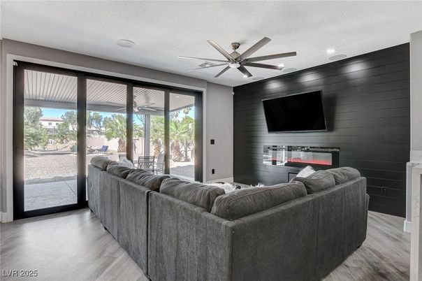 Interior, Living room, Recessed Lighting, Wood Texture Flooring