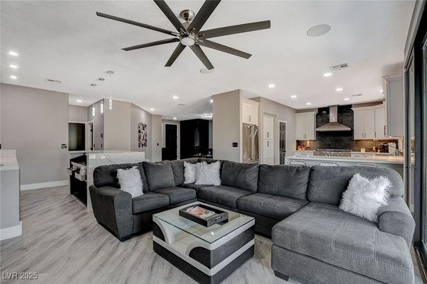 Interior, Kitchen, Living room, Pendant Lights, Recessed Lighting, Wood Texture Flooring